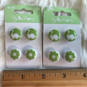 Dinosaur and flower buttons New $1 with bundle